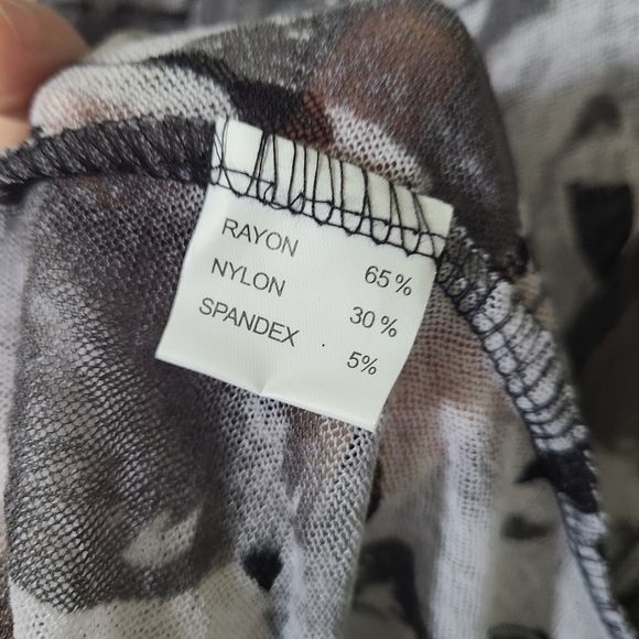 CREATION Black & White Sheer Cover Up Cardigan Jacket Size Large NWT - Picture 9 of 9